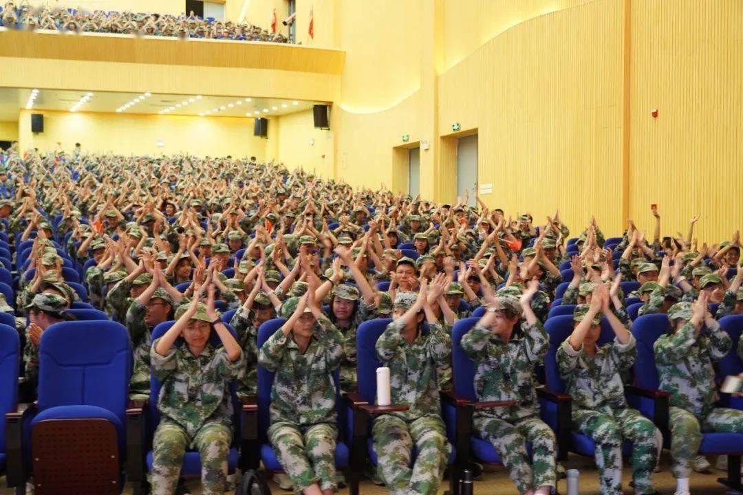 怎样维护一段刚开始的恋爱？游戏画面